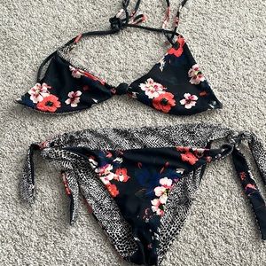 Volcom reversible bikini